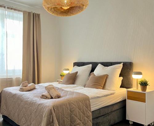Rosenberg Appartement | Stuttgart Zentrum - Hölderlinplatz - 80qm - EG