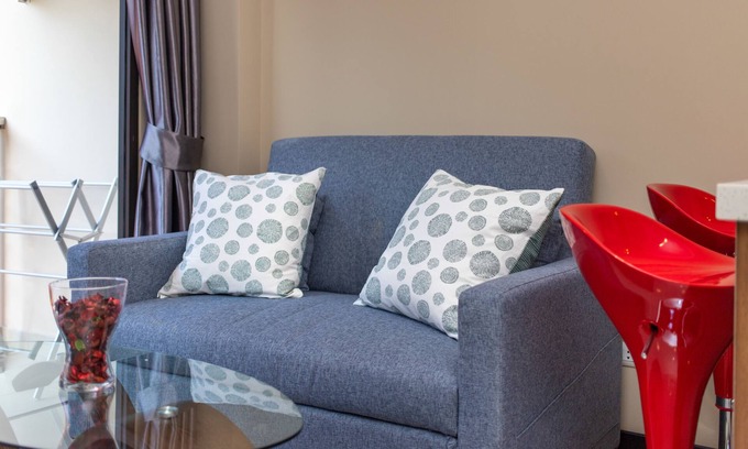 Nai Harn Appartement | Stylish 1BR Apt Near Nai Harn Beach & Pools P607
