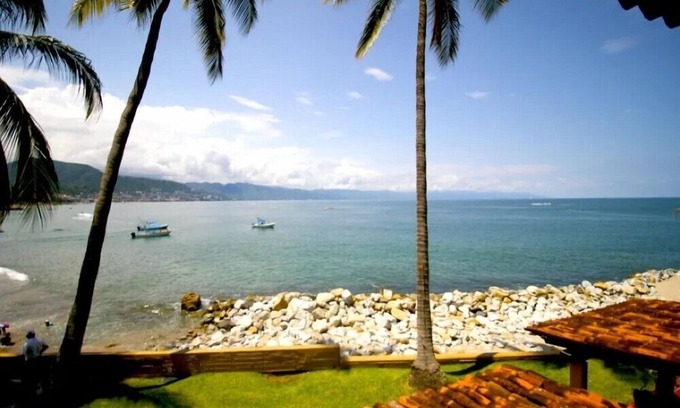 South Hotel Zone Hôtel | Stylish 1BR Condo with Pool in Park Royal Los Tules