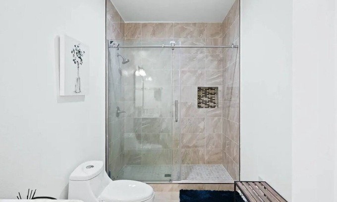 Hacienda Heights Maison | Stylish 2-Bedroom Escape with Luxe Touches