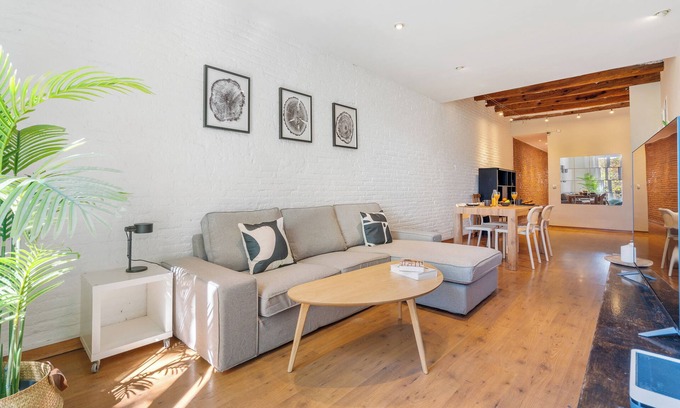 La Nova Esquerra de l'Eixample Appartement | Appartement élégant de 2 chambres à coucher dans l'Eixample, près de la Plaza Espanya