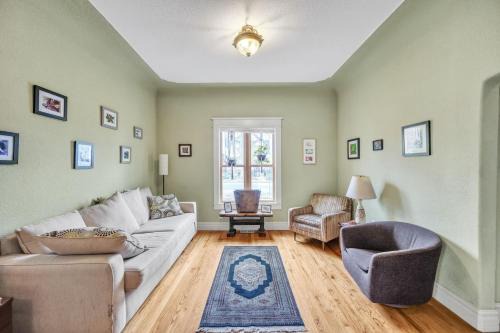 Curtis Park Maison | Stylish 2-Story Home - Perfect Denver Location home