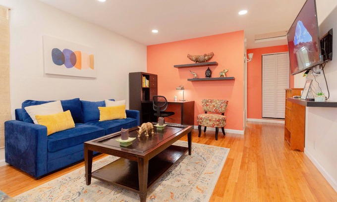 Sunnyvale Appartement | 🌟 Stylish 2B2B Retreat in the Heart of the Silicon Valley
