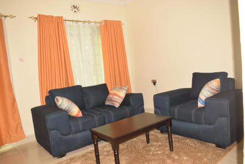 Kakamega Appartement | Stylish 2BR with Wi-Fi and secure parking