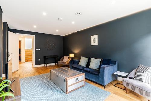 Kings Cross St. Pancras Appartement | Stylish 3-Bed Flat with Balconies in Kings Cross