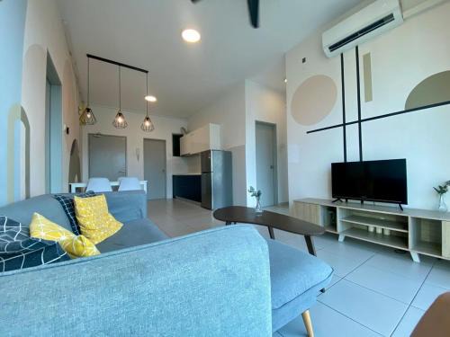 Sungai Buloh Appartement | Stylish 3BR Condo at The Zizz