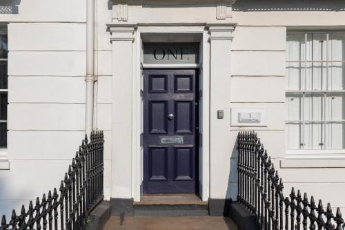 Leamington Spa Appartement | Stylish 5-Bed Townhouse in Prime Leamington Spa
