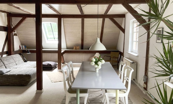 Luechow Appartement | Stylish and bright apartment in a listed half-timbered house with a large garden