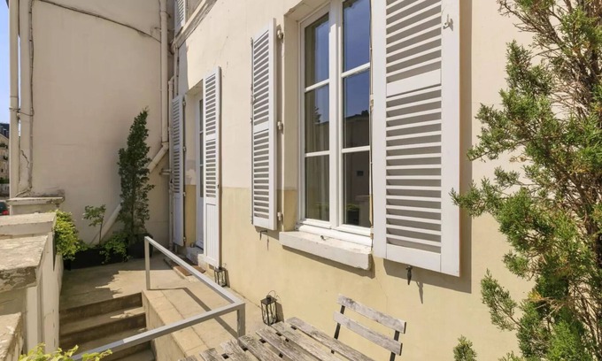 Notre-Dame Appartement | Appartement de charme et confortable avec terrasse, à proximité du Château