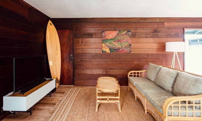 Pupukea Cabine | Stylish and spacious two bedroom home in paradise
