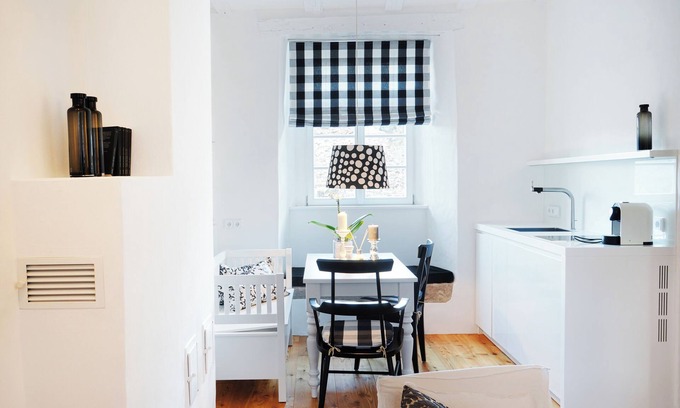 Muerlenbach Autre | Stylish apartment at Bertradaburg Castle