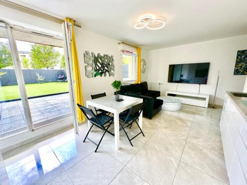 Chessy Appartement | Stylish Apartment Disneyland Paris