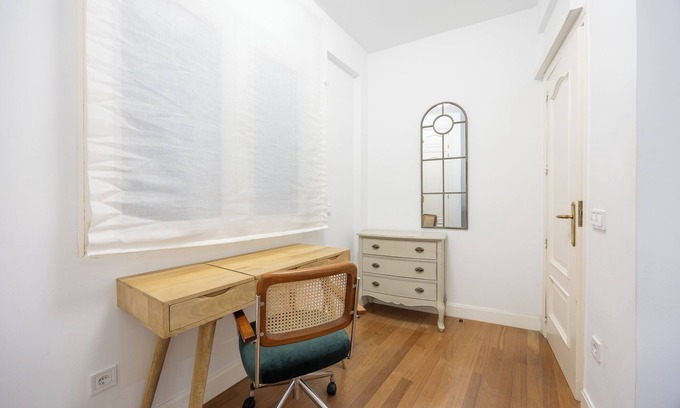 Barrio de La Latina Appartement | Stylish Apartment next to Royal Palace & La Latina