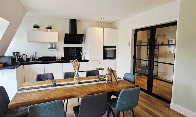 Plauen Appartement | Stylish attic in the top city of Plauen suitable for groups