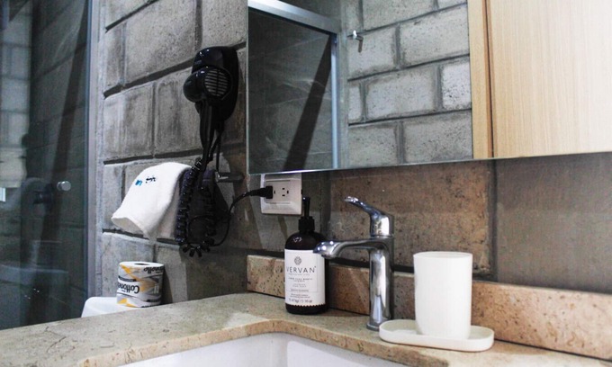 Downtown Guadalajara Appartement | Stylish Authentic Loft w/Gym & Coworking | 1 BD | Tribu Colón