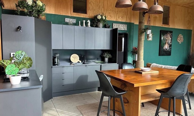 Te Horo Maison | Stylish Barn House