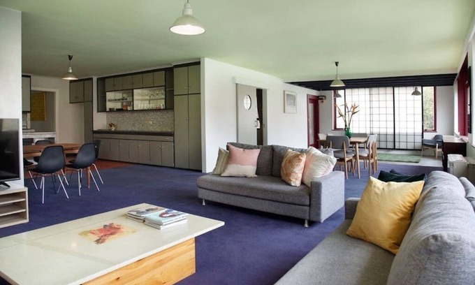 St Kilda Appartement | Immense, élégant, central, 3 chambres, 2 salles de bain avec piscine et trampoline.