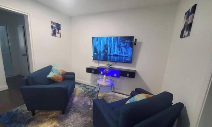 Washington Appartement | Stylish Chic Suite FREE PKG Extended Stays Welcome
