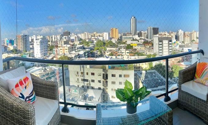 Lope De Vega Copropriété | Stylish, City Center Condo, Fast Wi-Fi, Full AC...