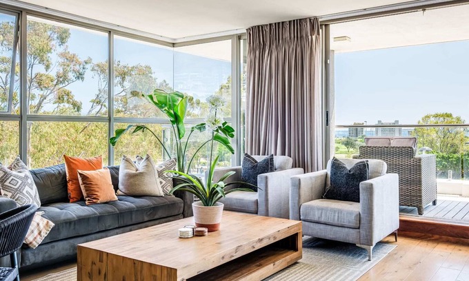 Green Point Appartement | Stylish Comfort at the Luxurious Tramonto