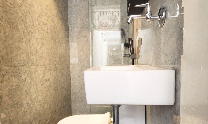 Pallavaram Lit Et Petit-Déjeuner | Stylish Comfy Room near Airport