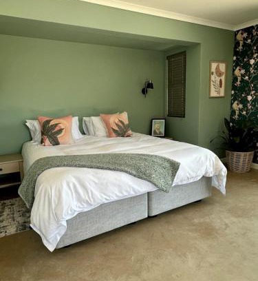 Merrivale Appartement | Stylish Cottage on secure estate