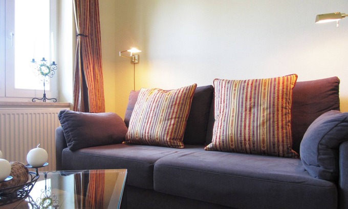 Kuhlungsborn Ost Appartement | Stylish vacation apartment with covered balcony, pets welcome