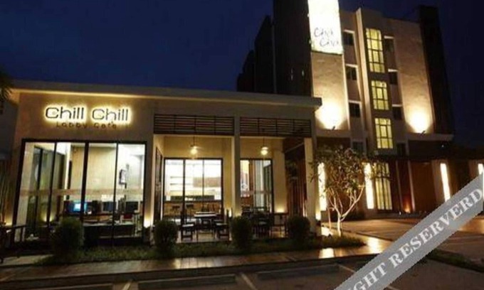 Ladprao Maison | Stylish Deluxe DBL | Peaceful Bangkok Escape
