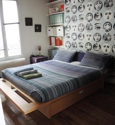 Quartier de la Goutte-d'Or Maison | Stylish Flat with Balcony Facing South
