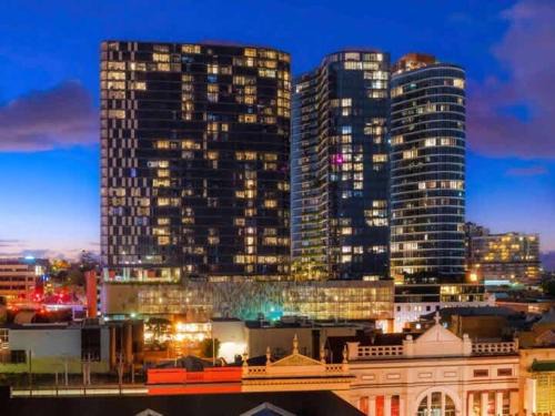 Fortitude Valley Appartement | Stylish Fortitude Valley Accommodation Sleeps 6 Resort Amenities