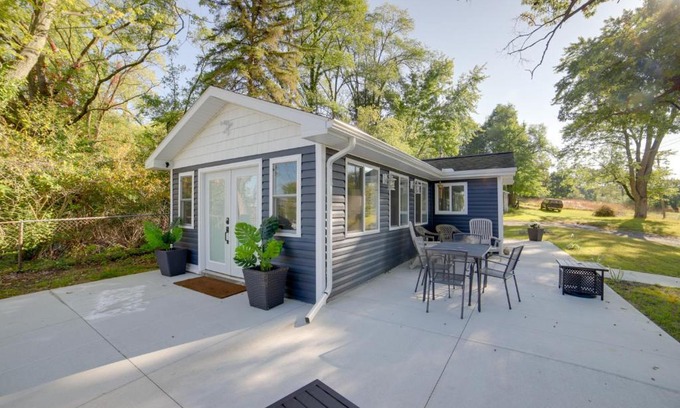 Grass Lake Maison | Stylish Grass Lake Retreat - Steps to Park!