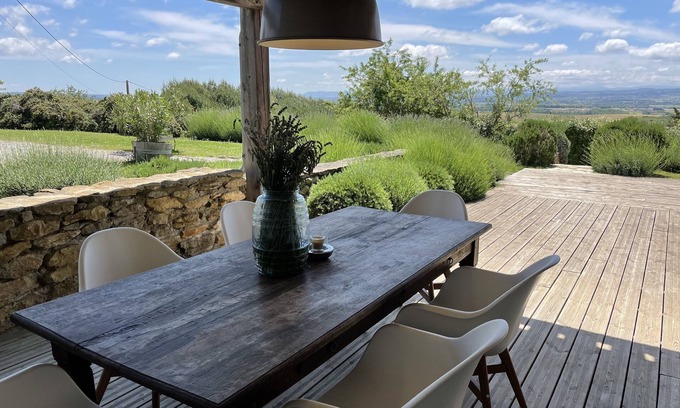 Raissac-sur-Lampy Maison | Maison de vacances élégante pour 6 w. piscine partagée et vue magnifique près de Carcassonne