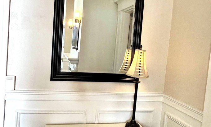 Wakefield Copropriété | Stylish home next to train to Boston, near Salem