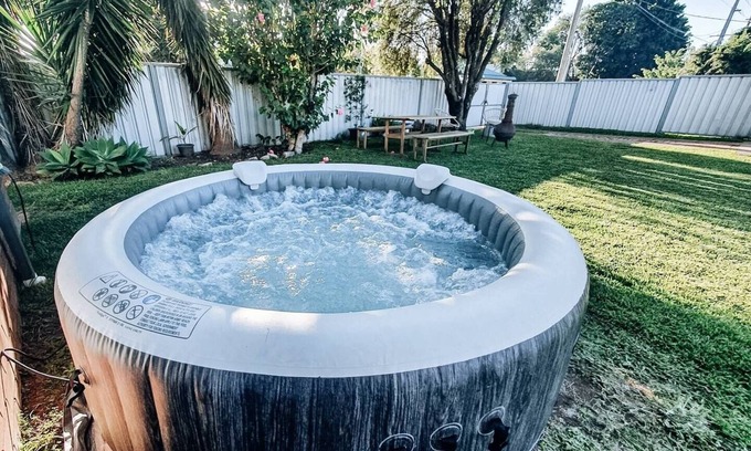 Singleton Maison | Stylish home with amazing entertainment area