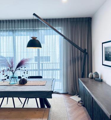 Pakuranga Appartement | Stylish Industrial Holiday House in Pakuranga Free Wifi Netflix
