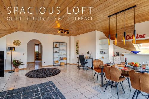 Munchen District Appartement | Stylish loft with balcony, quiet and spacious