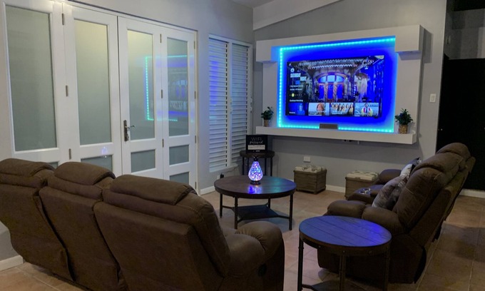 La Pared Copropriété | Stylish Luxe Condo-Steps to Beach w-3B/3B+4 Beds+Game Room