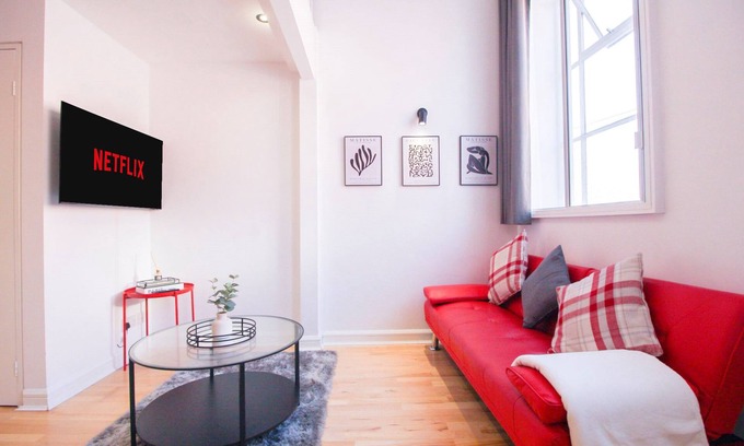 Birmingham City Centre Appartement | Mezzanine Apartment in Central Birmingham – 1 Min to Coach Station Pet-Friendly