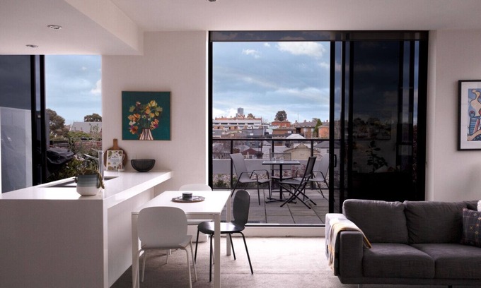Richmond North Appartement | Stylish Modern Apt with Terrace
