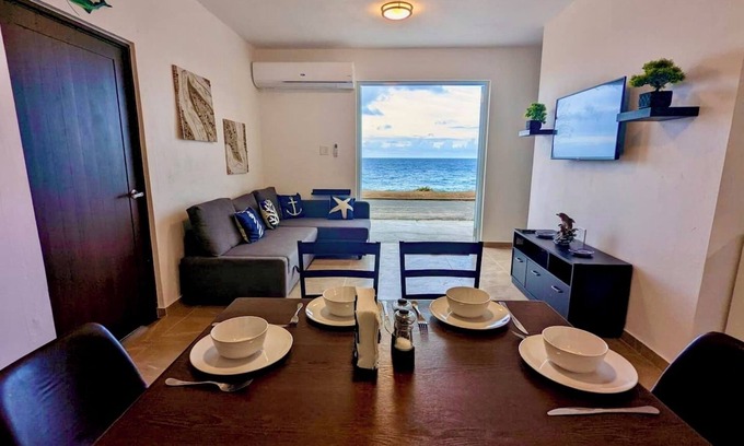 Arecibo Appartement | Stylish Ocean view w/ HotTub BBQ