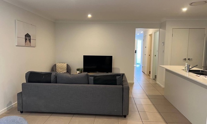 Macquarie Links Maison | Stylish Retreat in Macquarie Links - Golf, Comfort & Tranquility