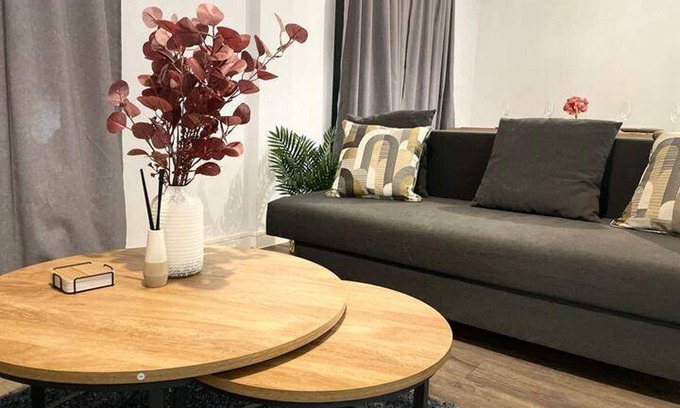 Bordesley Appartement | Stylish Retreat - Sleeps 6 Terrace-2bedroom-petsok