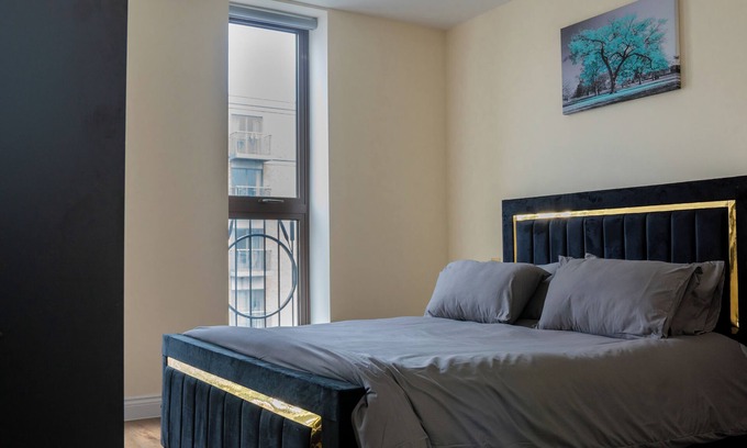 Tower Hamlets Appartement | stylish riverside apartment