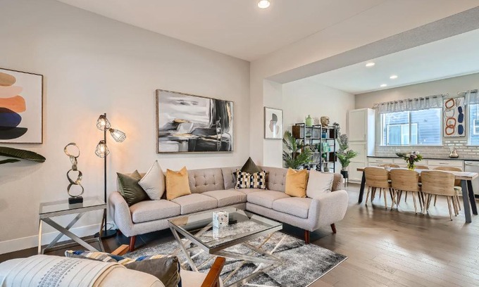Bel Aire Maison | Stylish & Spacious Centrally-Located Home w/Garage