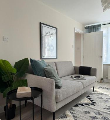Chinnor Maison | Stylish & spacious home in the Chilterns
