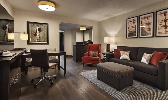 Friendship Heights Hôtel | Stylish Suites | Proximity to Downtown DC & National Zoo
