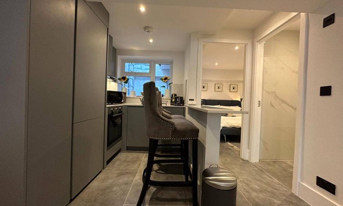 Brondesbury Maison | Stylish Two Bedroom House In Kilburn