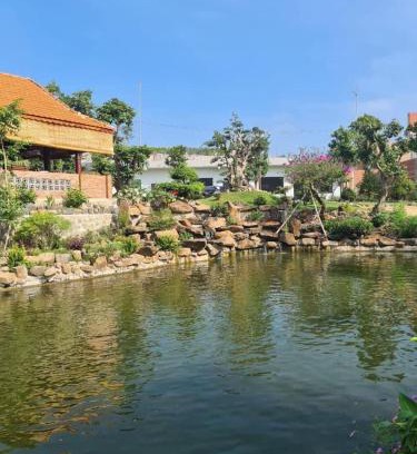 Chau Duc Chalet De Ski | SUỐI RAO VALLEY - cách Hồ Tràm 17km