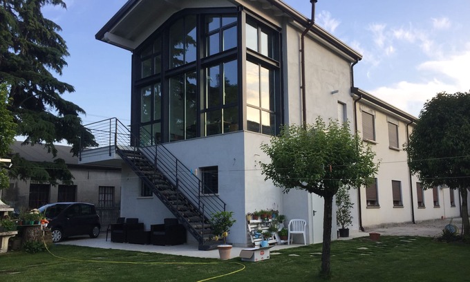 Vigodarzere Lit Et Petit-Déjeuner | "Su Misura" Loft avec jardin privé et piscine au coeur de la Vénétie