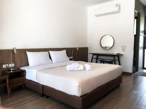 Tak Hôtel | Suansin Garden Hotel โรงแรมสวนสินการ์เด้น